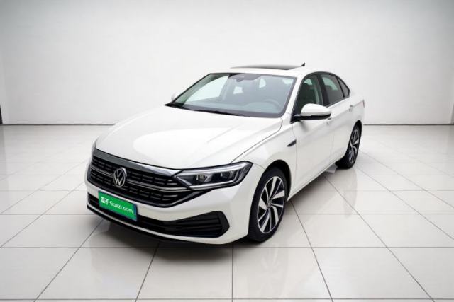 Ojetý Volkswagen Sagitar 2023 300TSI DSG Excellence Edition