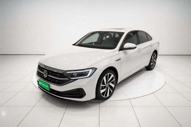 Volkswagen Sagitar 2023 300TSI DSG Excellence Edition usado