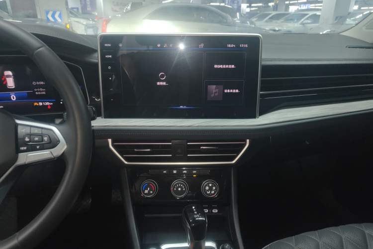 Used Volkswagen Sagitar 2023 300TSI DSG Excellence Edition Audio And AC Panel