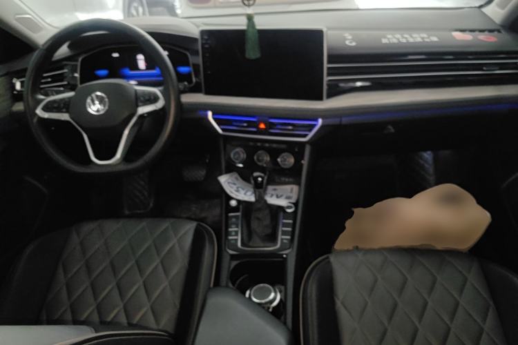 Used Volkswagen Sagitar 2023 280TSI DSG Beyond Lite Edition Center Console