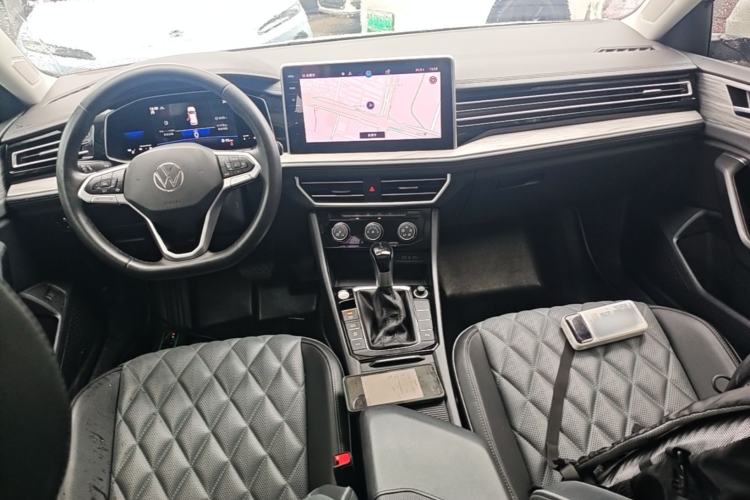 Used Volkswagen Sagitar 2023 280TSI DSG Beyond Lite Edition Center Console