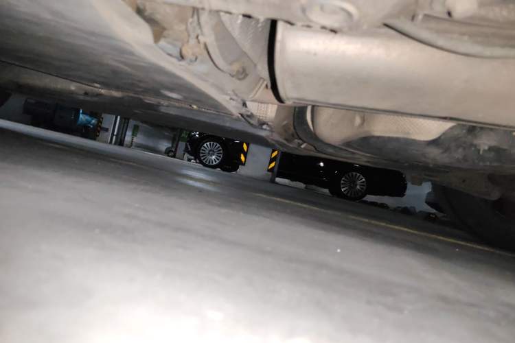 Used Volkswagen Sagitar 2023 300TSI DSG Excellence Edition Chassis Rear Left