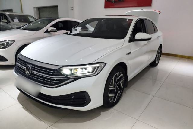 Ojetý Volkswagen Sagitar 2023 280TSI DSG Excellence Plus Edition
