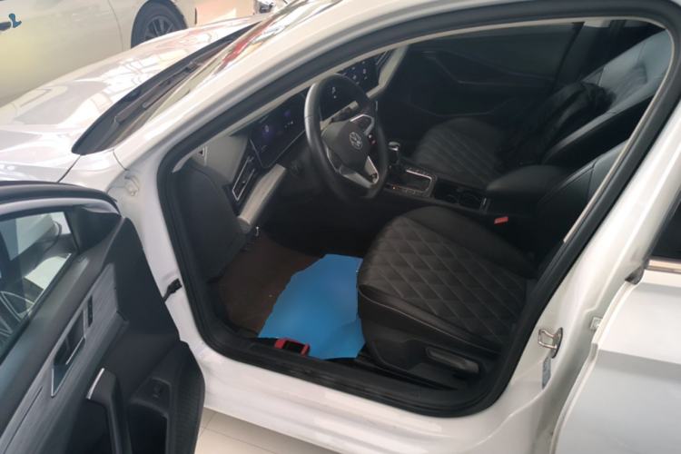 Used Volkswagen Sagitar 2023 200TSI DSG Excellence Edition Driver Seat