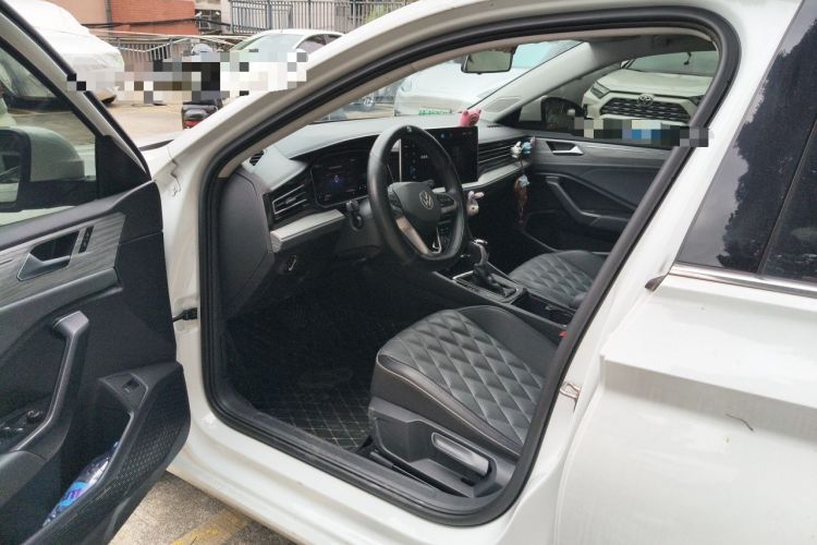 Used Volkswagen Sagitar 2023 300TSI DSG Excellence Edition Driver Seat