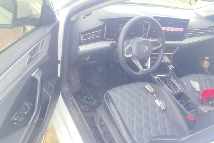 Used Volkswagen Sagitar 2023 300TSI DSG Excellence Edition Driver Seat