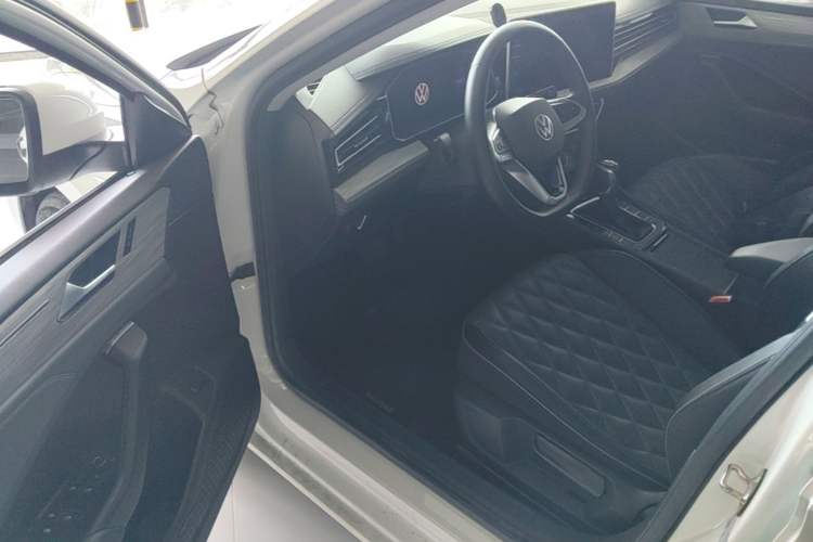 Used Volkswagen Sagitar 2023 280TSI DSG Beyond Lite Edition Driver Seat