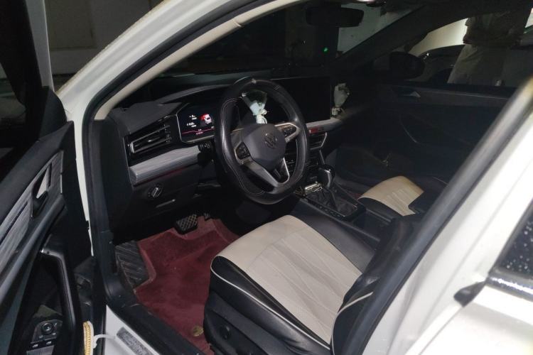 Used Volkswagen Sagitar 2023 300TSI DSG Excellence Edition Driver Seat