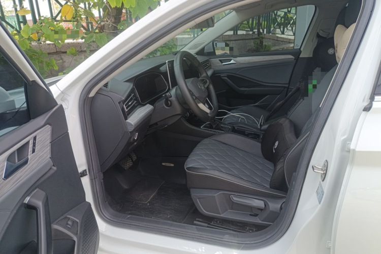 Used Volkswagen Sagitar 2023 300TSI DSG Excellence Edition Driver Seat