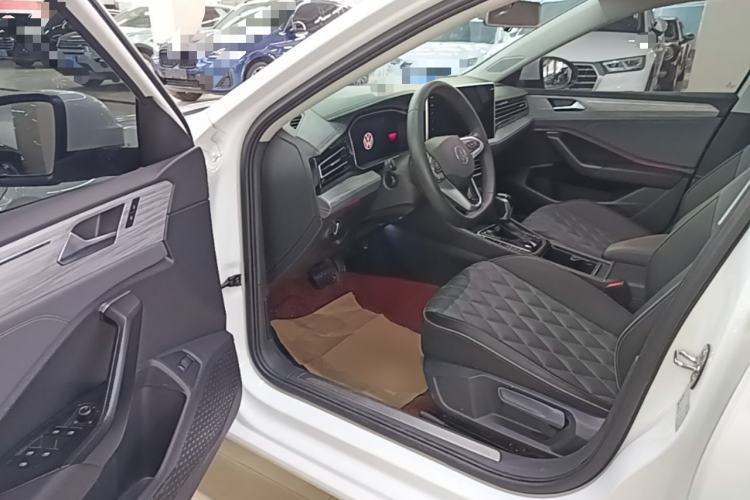 Used Volkswagen Sagitar 2023 300TSI DSG Excellence Edition Driver Seat