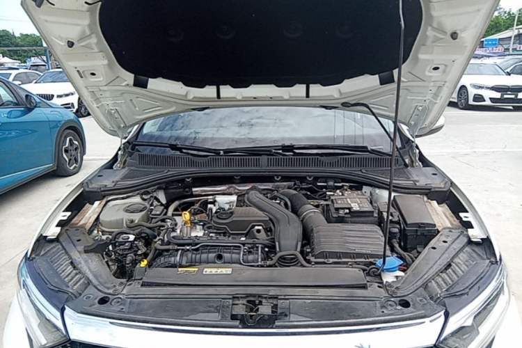 Used Volkswagen Sagitar 2023 300TSI DSG Excellence Edition Engine Bay