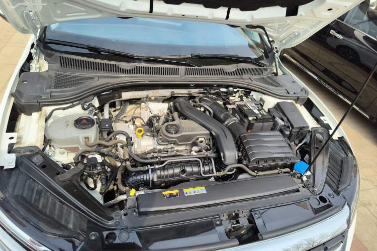Used Volkswagen Sagitar 2023 300TSI DSG Excellence Edition Engine Bay
