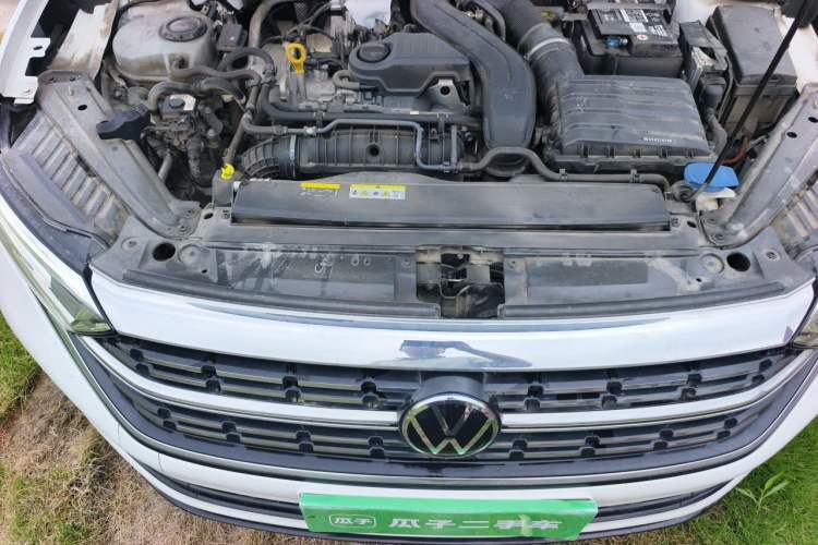 Used Volkswagen Sagitar 2023 300TSI DSG Excellence Edition Engine Bay