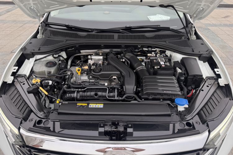 Used Volkswagen Sagitar 2023 300TSI DSG Excellence Edition Engine Bay
