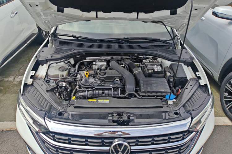 Used Volkswagen Sagitar 2023 300TSI DSG Flyover Edition Engine Bay