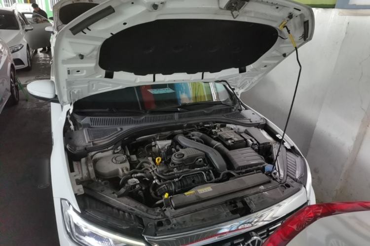 Used Volkswagen Sagitar 2023 300TSI DSG Excellence Edition Engine Bay