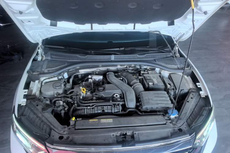 Used Volkswagen Sagitar 2023 300TSI DSG Excellence Edition Engine Bay