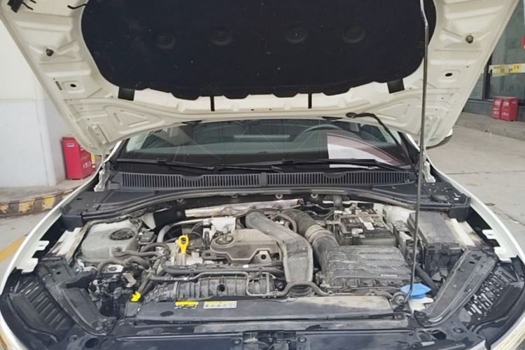 Used Volkswagen Sagitar 2023 300TSI DSG Excellence Edition Engine Bay