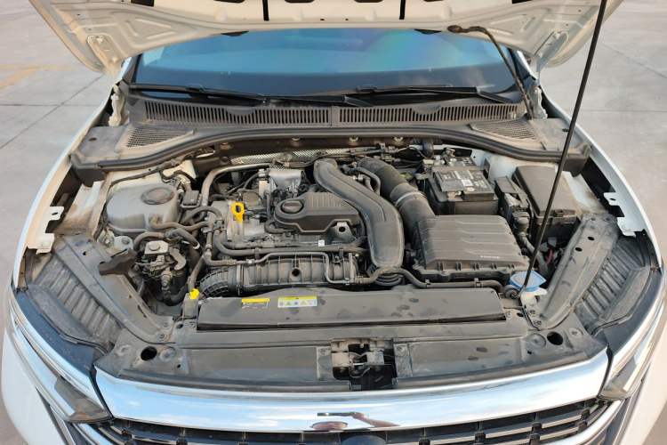 Used Volkswagen Sagitar 2023 300TSI DSG Excellence Edition Engine Bay