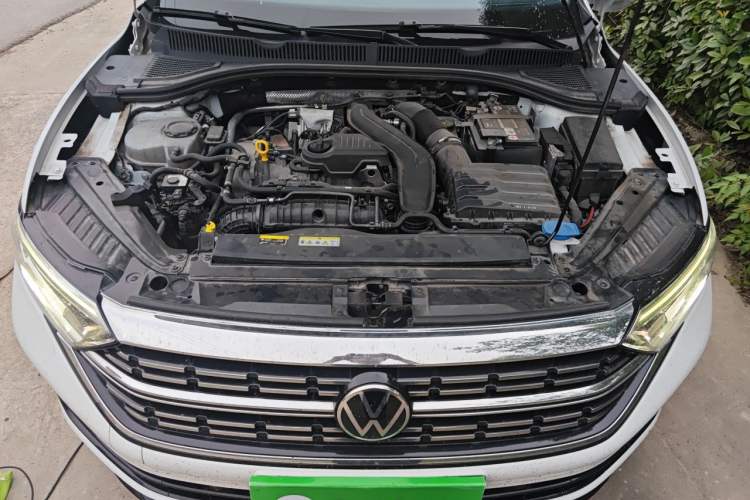 Used Volkswagen Sagitar 2023 300TSI DSG Excellence Edition Engine Bay