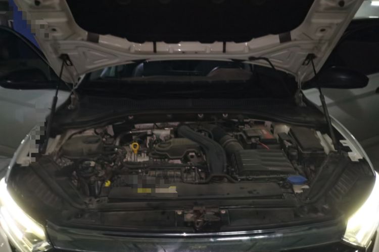 Used Volkswagen Sagitar 2023 300TSI DSG Excellence Edition Engine Bay