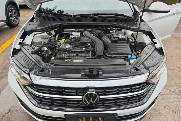 Used Volkswagen Sagitar 2023 300TSI DSG Excellence Edition Engine Bay