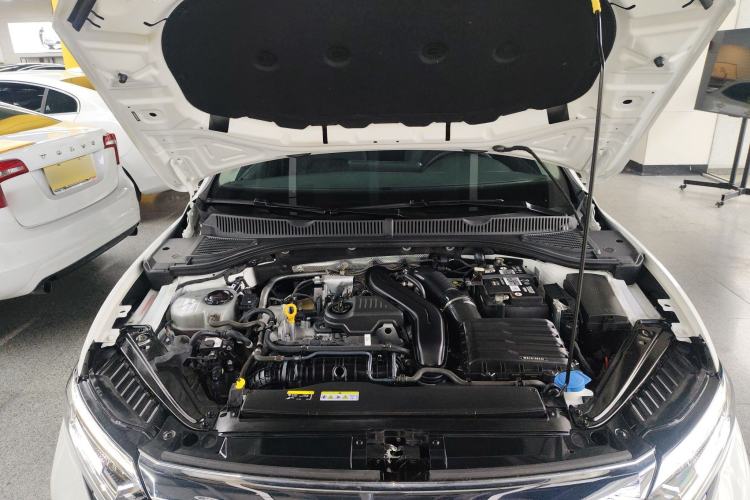 Used Volkswagen Sagitar 2023 300TSI DSG Excellence Edition Engine Bay