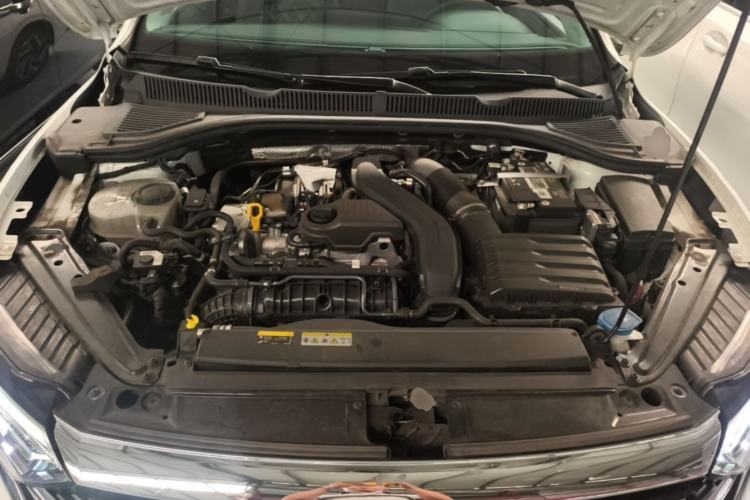 Used Volkswagen Sagitar 2023 300TSI DSG Excellence Edition Engine Bay