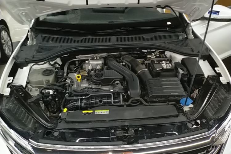 Used Volkswagen Sagitar 2023 300TSI DSG Excellence Edition Engine Bay