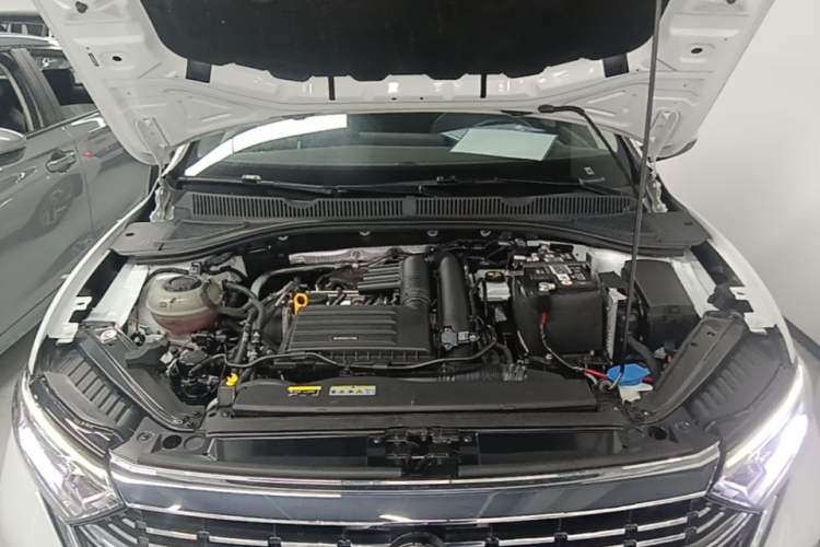 Used Volkswagen Sagitar 2023 280TSI DSG Beyond Lite Edition Engine Bay