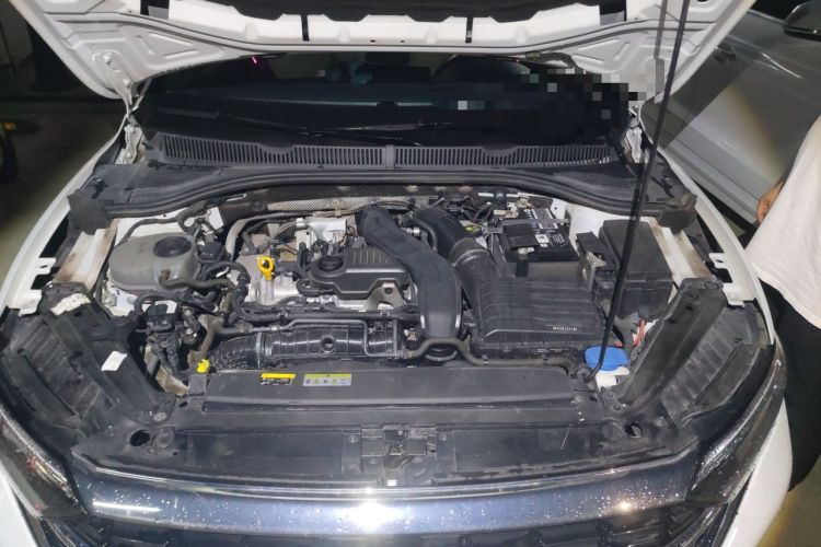 Used Volkswagen Sagitar 2023 300TSI DSG Excellence Edition Engine Bay