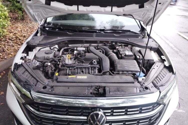Used Volkswagen Sagitar 2023 300TSI DSG Excellence Edition Engine Bay