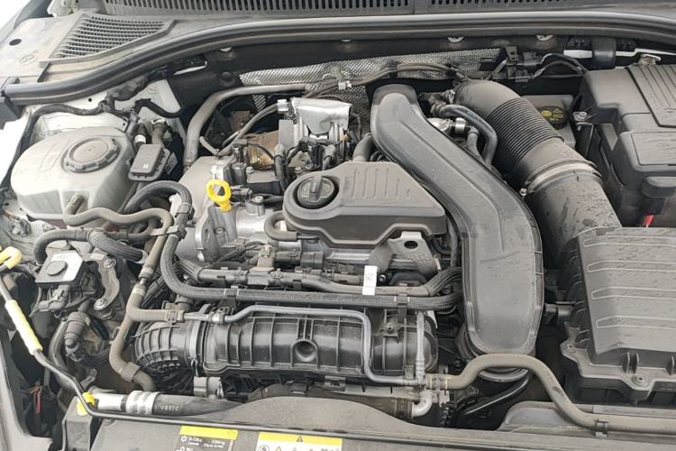 Used Volkswagen Sagitar 2023 300TSI DSG Excellence Edition Engine Bay