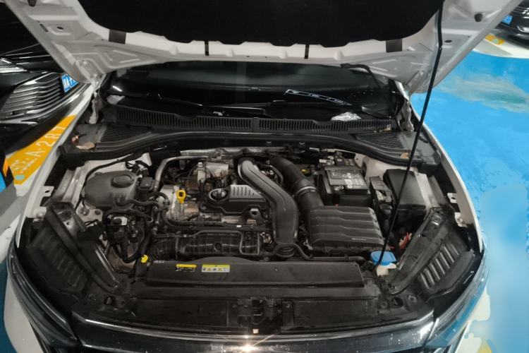 Used Volkswagen Sagitar 2023 300TSI DSG Excellence Edition Engine Bay