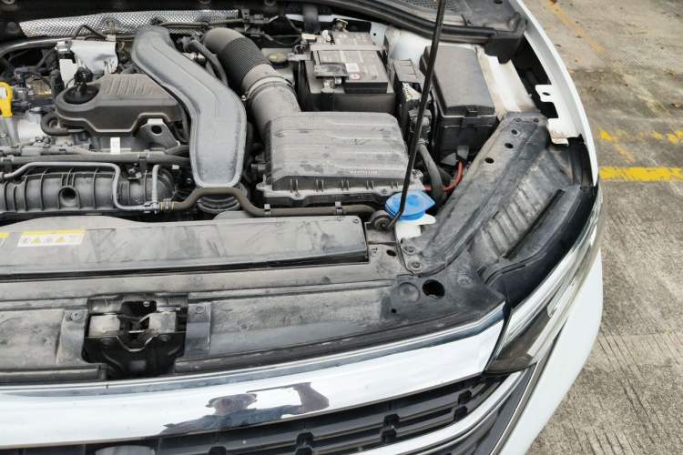 Used Volkswagen Sagitar 2023 300TSI DSG Excellence Edition Engine Bay Left