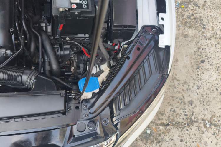 Used Volkswagen Sagitar 2023 280TSI DSG Beyond Lite Edition Engine Bay Left
