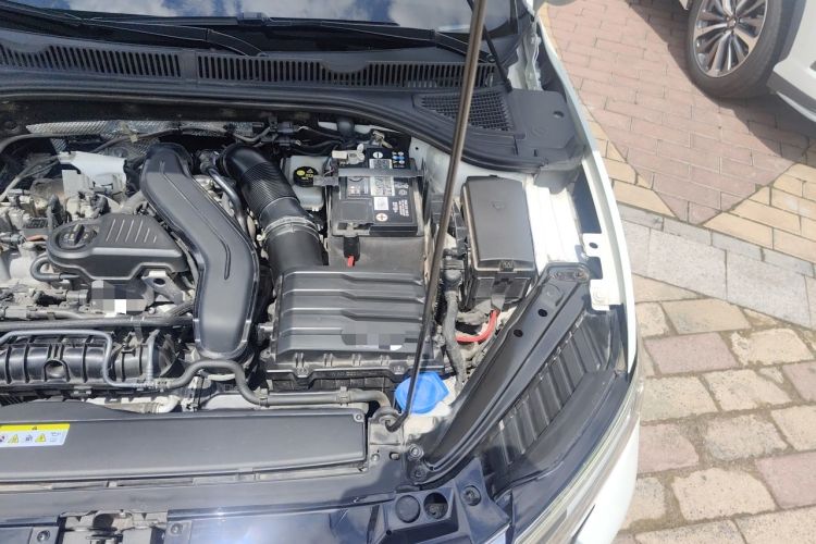 Used Volkswagen Sagitar 2023 300TSI DSG Excellence Edition Engine Bay Left