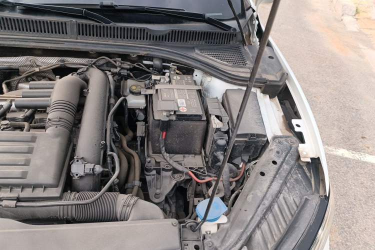 Used Volkswagen Sagitar 2023 280TSI DSG Excellence Edition Engine Bay Left