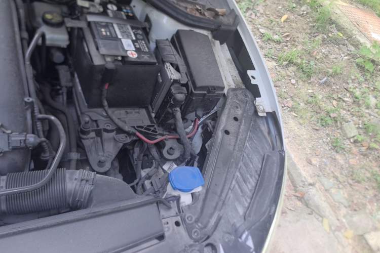 Used Volkswagen Sagitar 2023 280TSI DSG Beyond Lite Edition Engine Bay Left