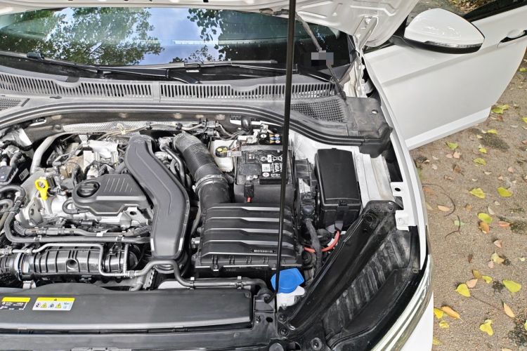 Used Volkswagen Sagitar 2023 300TSI DSG Excellence Edition Engine Bay Left