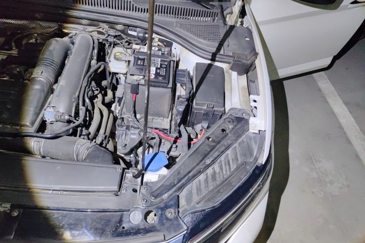 Used Volkswagen Sagitar 2023 280TSI DSG Excellence Plus Edition Engine Bay Left