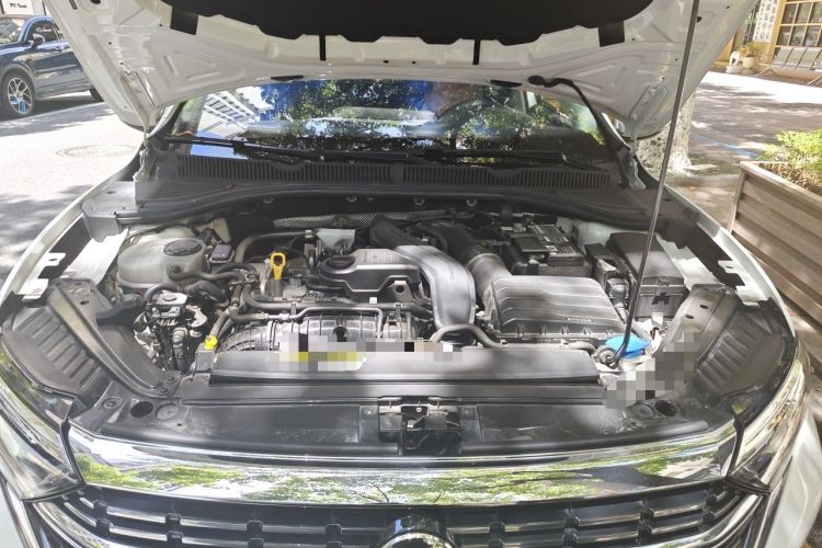 Used Volkswagen Sagitar 2023 300TSI DSG Excellence Edition Engine Bay