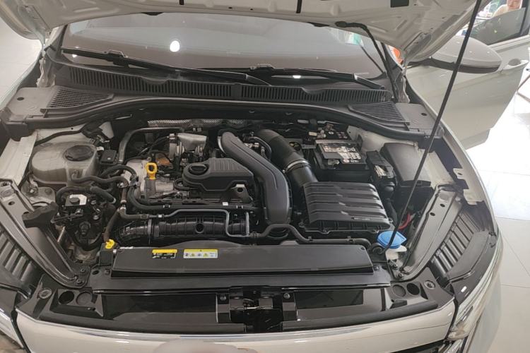 Used Volkswagen Sagitar 2023 300TSI DSG Excellence Edition Engine Bay