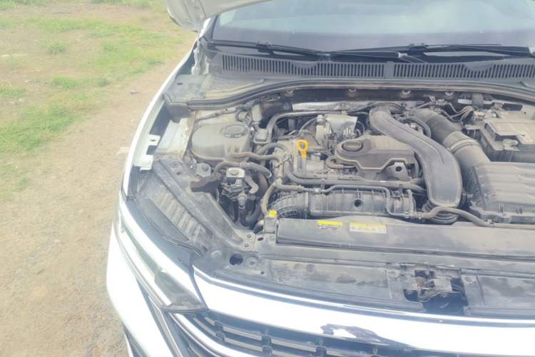 Used Volkswagen Sagitar 2023 300TSI DSG Excellence Edition Engine Bay Right