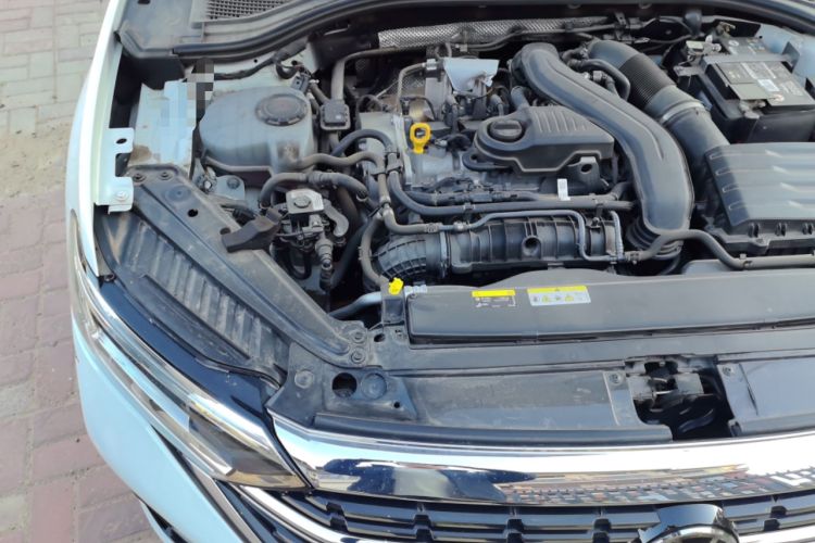 Used Volkswagen Sagitar 2023 300TSI DSG Excellence Edition Engine Bay Right