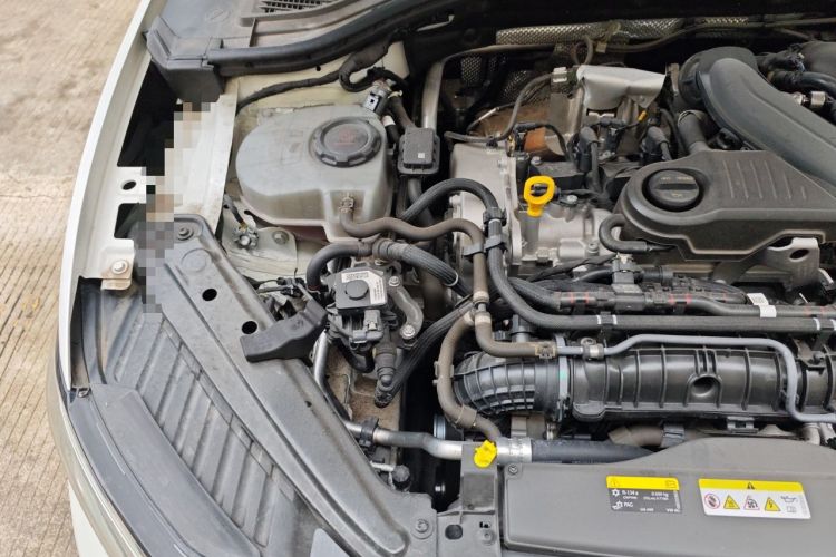 Used Volkswagen Sagitar 2023 300TSI DSG Excellence Edition Engine Bay Right