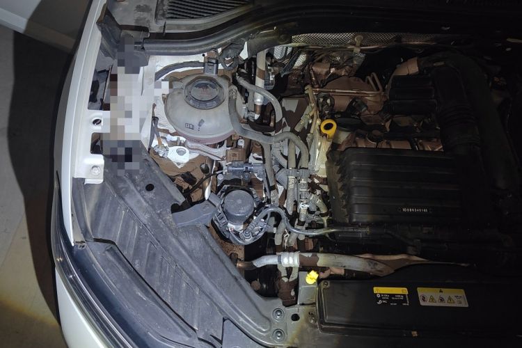 Used Volkswagen Sagitar 2023 280TSI DSG Excellence Edition Engine Bay Right