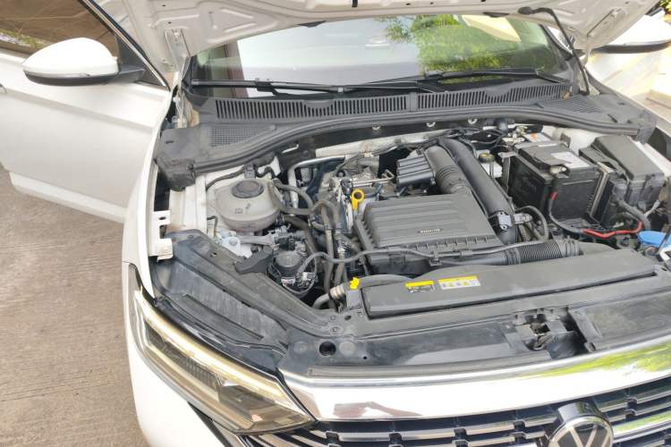 Used Volkswagen Sagitar 2023 280TSI DSG Excellence Edition Engine Bay Right