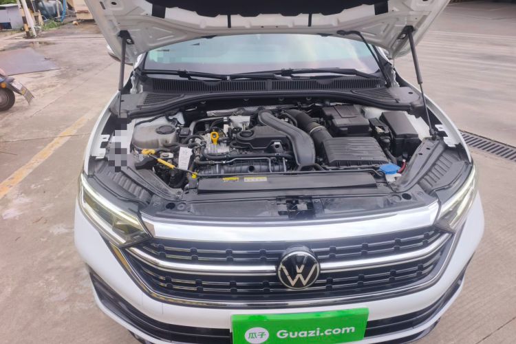 Used Volkswagen Sagitar 2023 300TSI DSG Excellence Edition Engine Bay Right