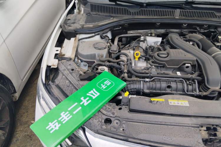 Used Volkswagen Sagitar 2023 300TSI DSG Excellence Edition Engine Bay Right